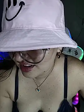 dani123unica online show from June 15, 10:34 pm