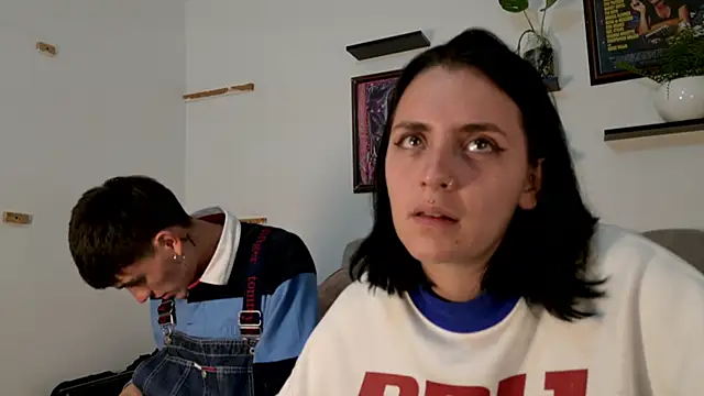 DeniseandDerek time online show from February 8, 1:22 am