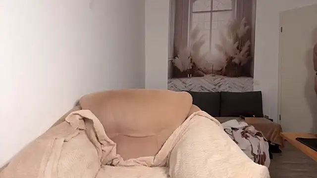 Caliiie-of online show from October 13, 6:35 am