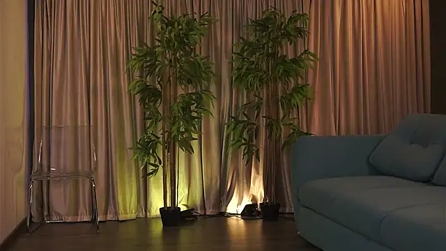 MissKiarra online show from January 29, 5:30 am