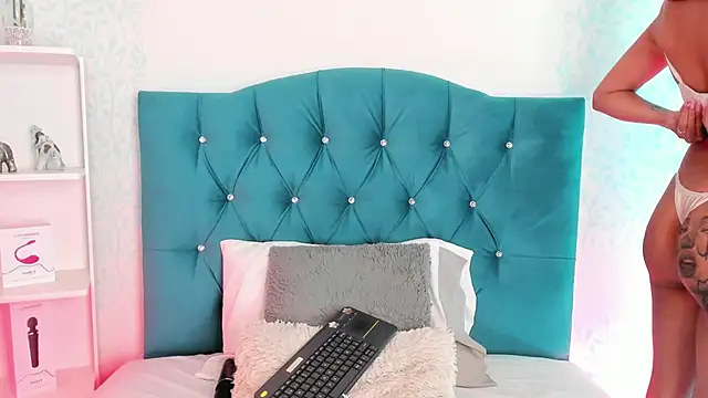 Eva ritz online show from March 9, 1:26 pm