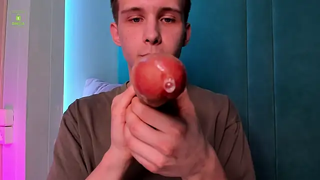 MarkGWalker online show from January 27, 3:04 am