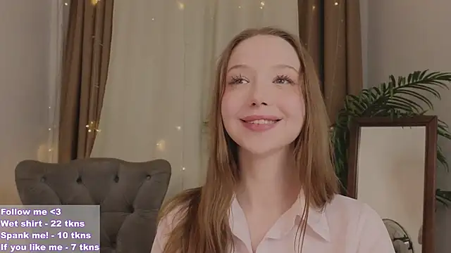 Snapshot of VioletMills chatting on January 19, 3:08 am VioletMills online show from January 19, 3:08 am