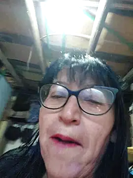 clarita 01 online show from October 15, 11:54 am