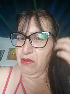 clarita 01 online show from February 28, 1:01 pm