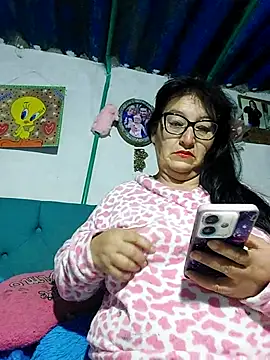 clarita 01 online show from June 23, 10:13 am