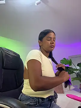JANYLOVE   online show from June 12, 10:58 am