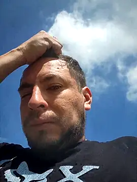 Snapshot of Kingkushflow chatting on November 21, 2:38 pm Kingkushflow online show from November 21, 2:38 pm