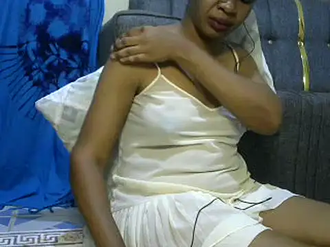 Sexy Kezzy online show from March 11, 11:04 pm