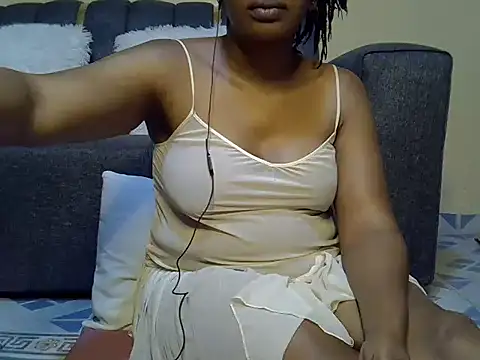 Sexy Kezzy online show from January 15, 9:40 pm