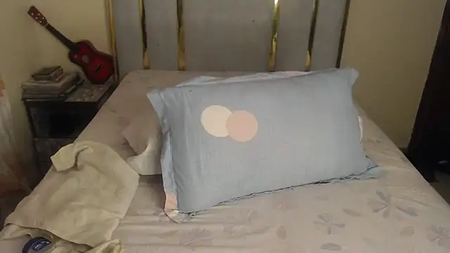 joy jj online show from May 1, 5:23 am