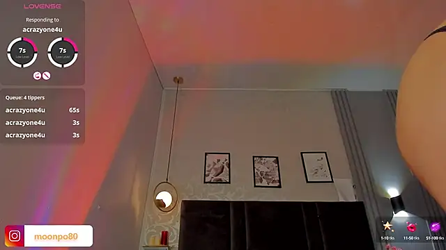 Snapshot of Luna__Ponce chatting on February 8, 7:05 pm Luna Ponce online show from February 8, 7:05 pm