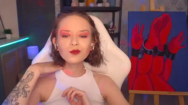 Snapshot of FascinatingEyess chatting on December 14, 10:07 pm FascinatingEyess online show from December 14, 10:07 pm