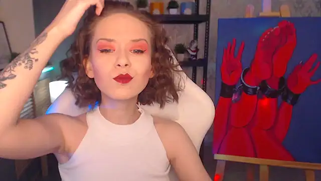 Snapshot of FascinatingEyess chatting on January 2, 6:12 pm FascinatingEyess online show from January 2, 6:12 pm