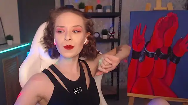 Snapshot of FascinatingEyess chatting on January 12, 10:01 pm FascinatingEyess online show from January 12, 10:01 pm