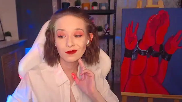 Snapshot of FascinatingEyess chatting on January 18, 11:11 pm FascinatingEyess online show from January 18, 11:11 pm