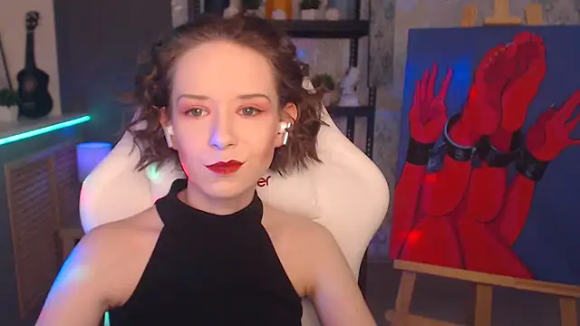 Snapshot of FascinatingEyess chatting on February 27, 3:36 am FascinatingEyess online show from February 27, 3:36 am