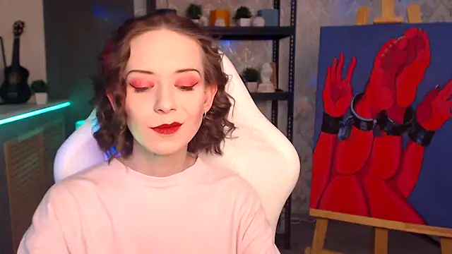 FascinatingEyess online show from November 17, 9:20 pm