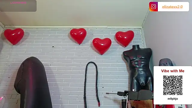 elizatexx online show from February 26, 8:08 pm