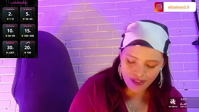 Snapshot of elizatexx chatting on May 16, 7:56 pm elizatexx online show from May 16, 7:56 pm