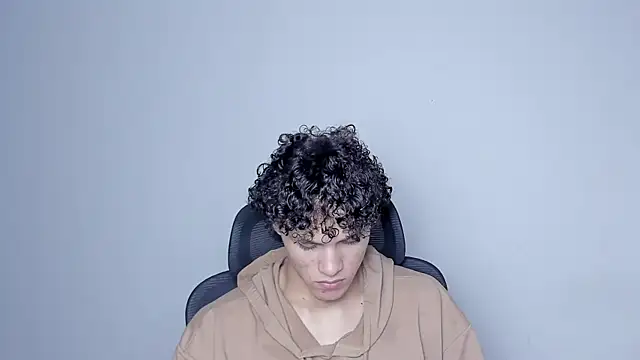 Snapshot of laurent_nova chatting on November 14, 9:08 am laurent nova online show from November 14, 9:08 am