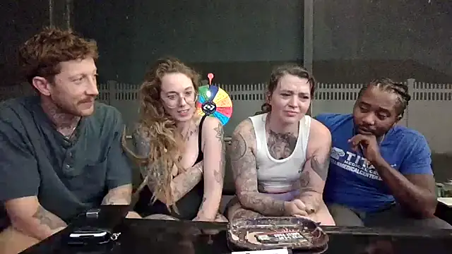 Snapshot of Babz0ntheR0x chatting on October 5, 4:22 am Babz0ntheR0x online show from October 5, 4:22 am