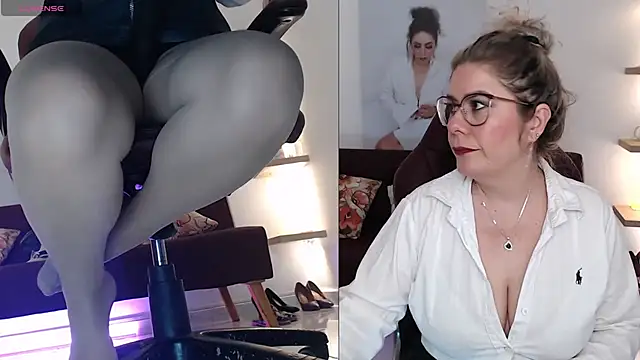 Snapshot of zehra_sanem chatting on May 13, 4:37 pm zehra sanem online show from May 13, 4:37 pm