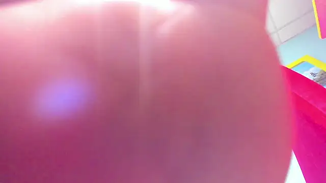 Snapshot of SofiaSolar chatting on February 23, 4:39 am SofiaSolar online show from February 23, 4:39 am