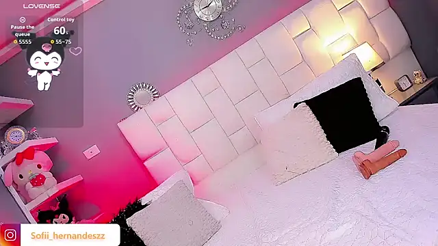 Sofi hdz online show from September 16, 9:05 pm