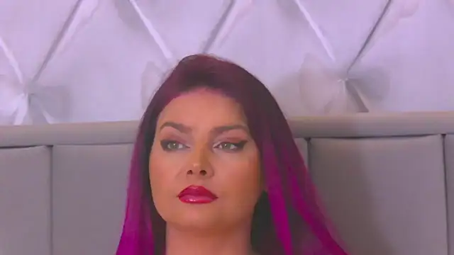 Snapshot of RissaRheys chatting on October 24, 8:38 pm RissaRheys online show from October 24, 8:38 pm