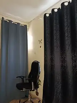 Cryaluna online show from June 21, 7:44 am