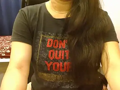 Snapshot of priya__81 chatting on January 9, 5:00 pm priya 81 online show from January 9, 5:00 pm