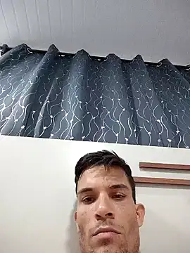 719610 online show from May 6, 9:09 pm