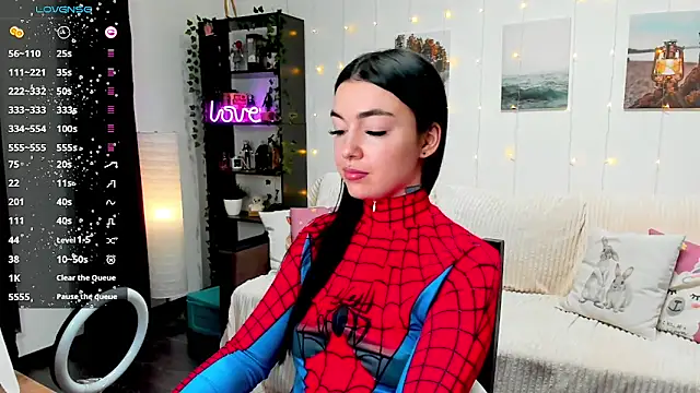 Snapshot of Magic_Allie chatting on January 20, 11:21 pm Magic Allie online show from January 20, 11:21 pm