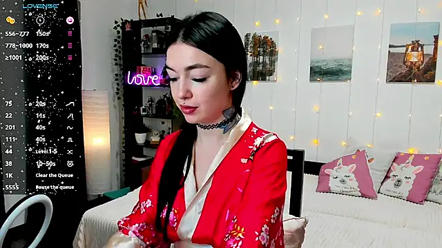 Snapshot of Magic_Allie chatting on January 27, 7:46 pm Magic Allie online show from January 27, 7:46 pm