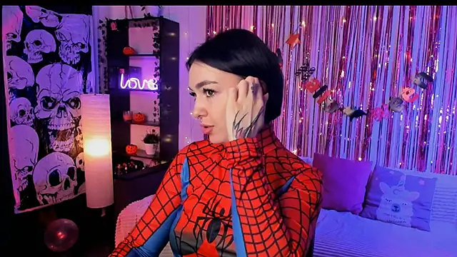 Snapshot of Magic_Allie chatting on October 24, 8:16 pm Magic Allie online show from October 24, 8:16 pm