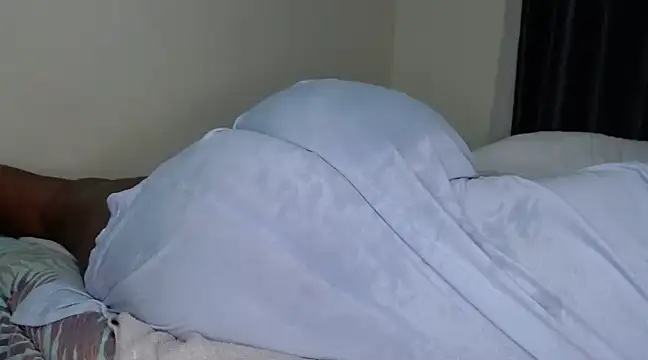 Nicole-stacy online show from March 20, 1:02 am