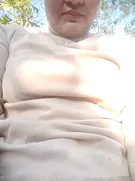 Snapshot of Rose_DiDi chatting on November 29, 8:50 am Rose DiDi online show from November 29, 8:50 am