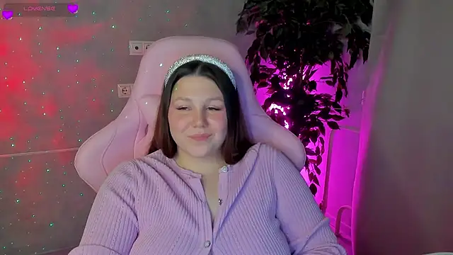 Ruth Oliver online show from January 5, 11:37 am