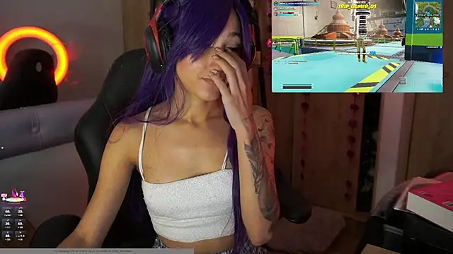 Snapshot of MissKorah chatting on March 12, 2:41 am MissKorah online show from March 12, 2:41 am