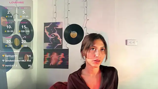 Snapshot of MissKorah chatting on March 21, 10:06 pm MissKorah online show from March 21, 10:06 pm