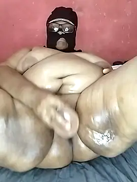 Snapshot of naughtygrannyXXX chatting on December 3, 8:40 pm naughtygrannyXXX online show from December 3, 8:40 pm