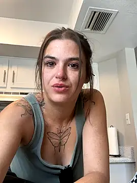 SafeinouterSpace online show from November 4, 5:23 pm