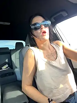 SafeinouterSpace online show from November 26, 9:38 pm