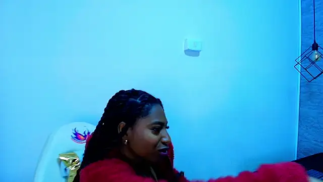 Snapshot of Queen_perla_ chatting on October 17, 7:49 pm Queen perla online show from October 17, 7:49 pm
