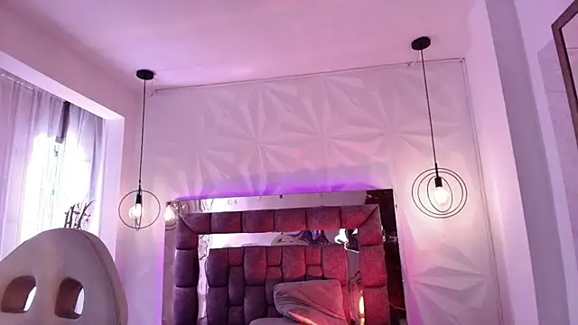 Snapshot of Queen_perla_ chatting on July 28, 6:20 pm Queen perla online show from July 28, 6:20 pm