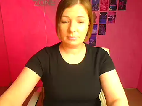 Lissmilf online show from April 25, 11:35 am