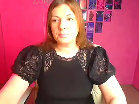 Snapshot of Lissmilf chatting on May 8, 11:48 am Lissmilf online show from May 8, 11:48 am