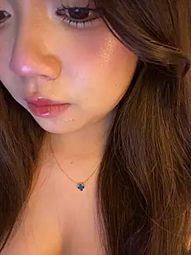 Hotellinh12 online show from March 17, 4:54 pm