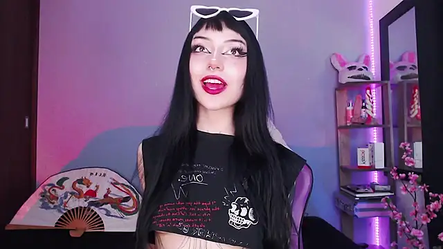 Snapshot of catipetite chatting on February 27, 1:38 am catipetite online show from February 27, 1:38 am